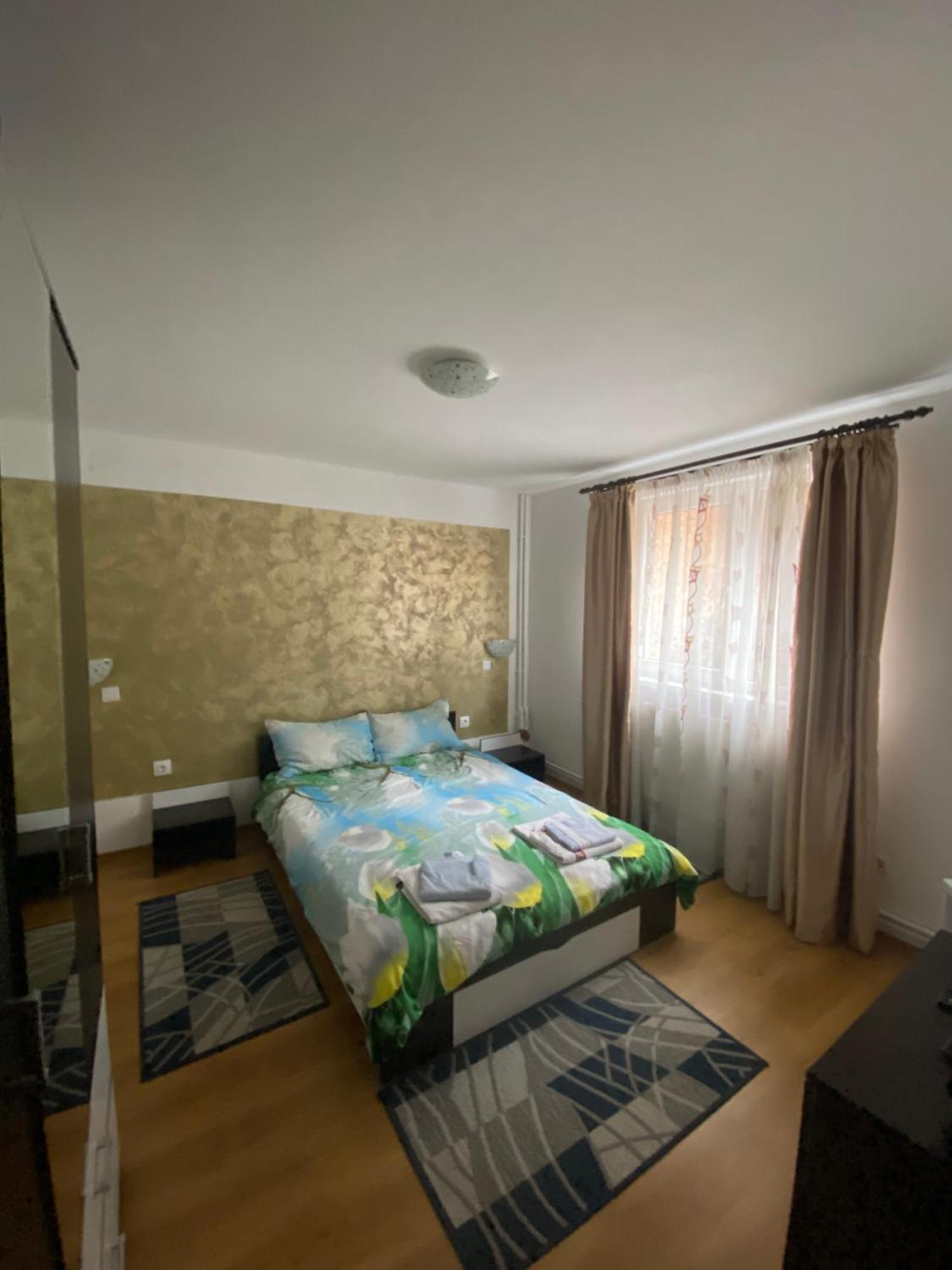 בית הארחה אלבאק 	Casa Cristalina&Dumi מראה חיצוני תמונה