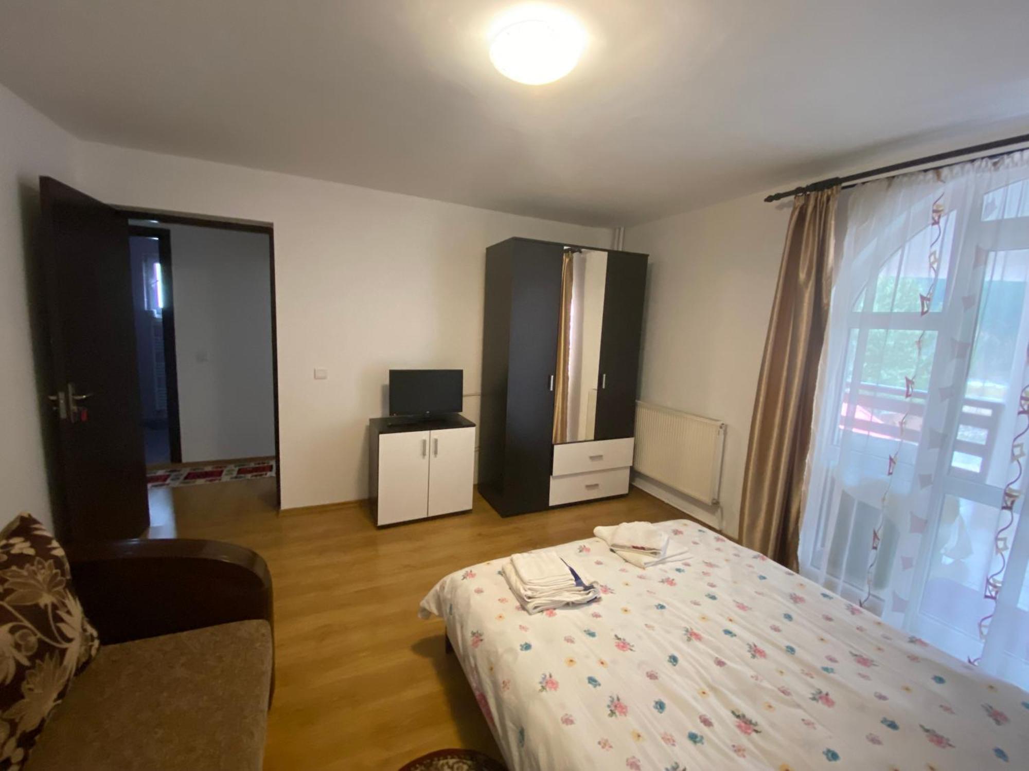 בית הארחה אלבאק 	Casa Cristalina&Dumi מראה חיצוני תמונה